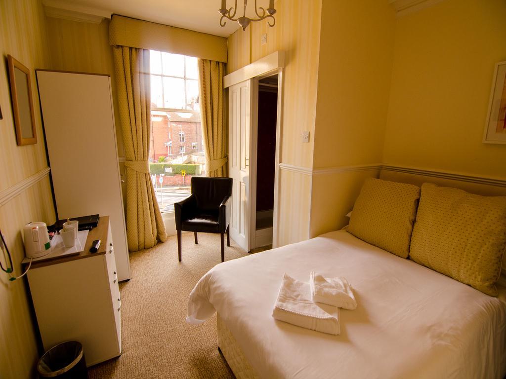 ウィットビー アランデル ハウス Bed & Breakfast 部屋 写真