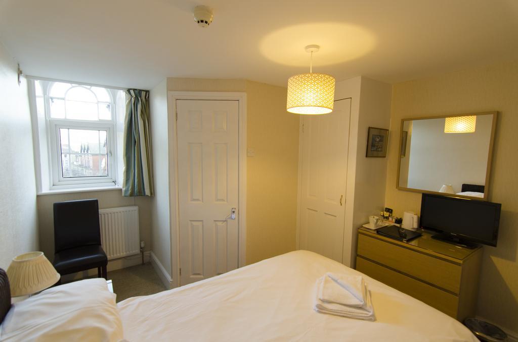 ウィットビー アランデル ハウス Bed & Breakfast エクステリア 写真